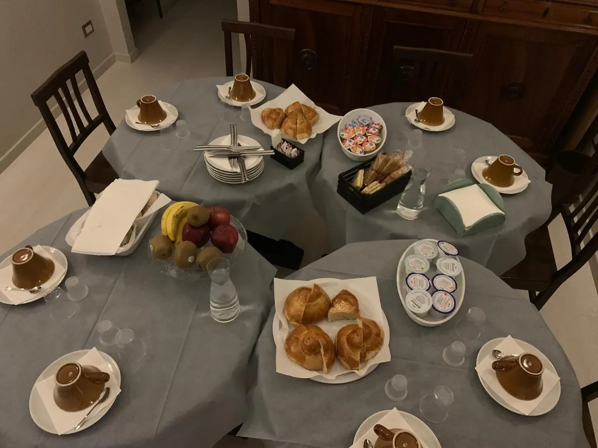 Alojamento de Acomodação e Pequeno-almoço Relais Borbonico Acomodação com café da manhã Nápoles