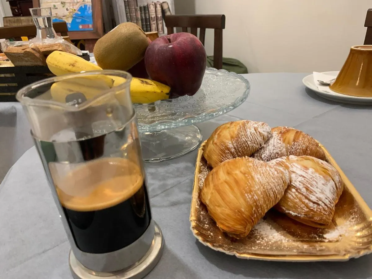 Alojamento de Acomodação e Pequeno-almoço Relais Borbonico Acomodação com café da manhã Nápoles
